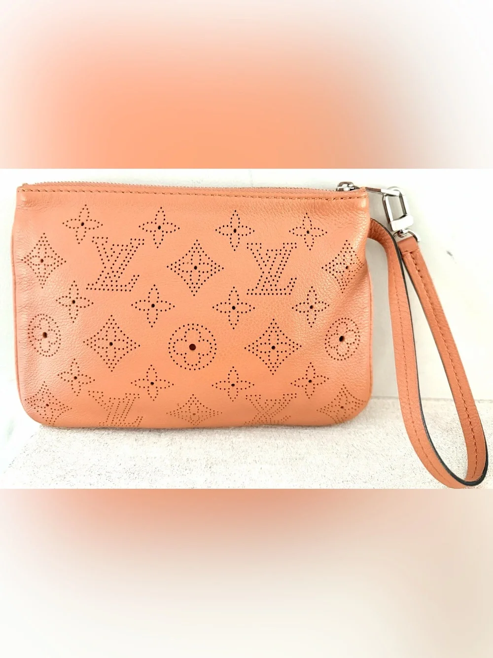 LOUIS VUITTON Mahina Perforated Leather Pochette Wristlet Coral Pink
